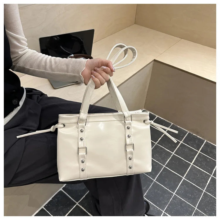Women's Retro Leather Tote Bag