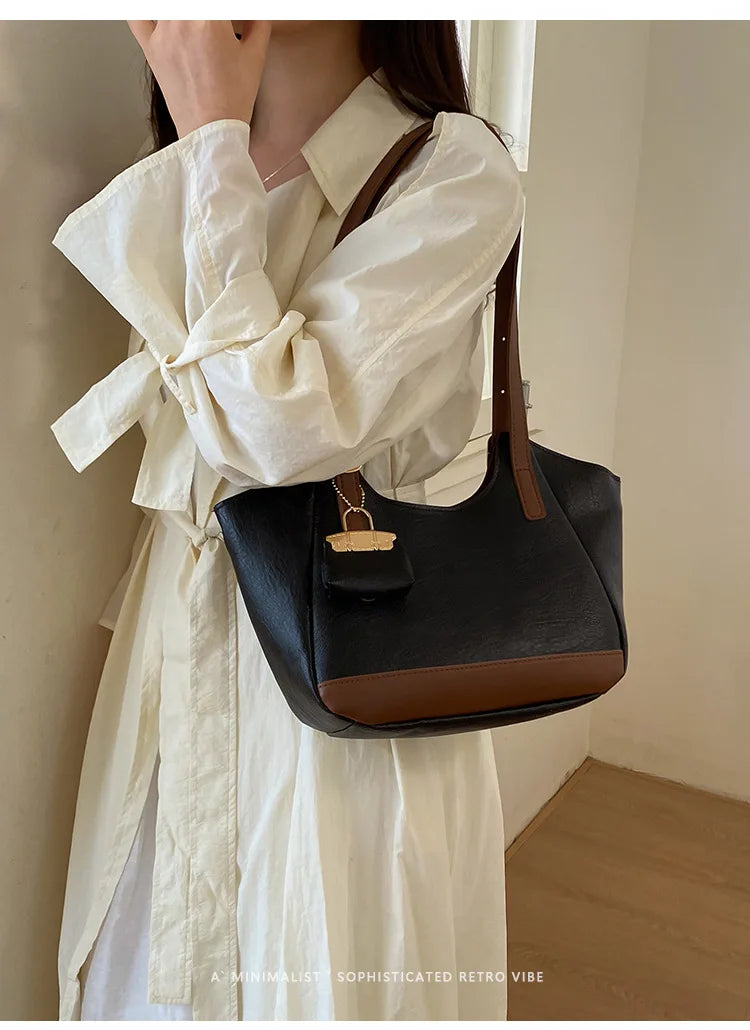 Classic Retro Shoulder Bag