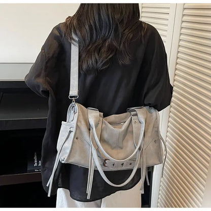 Vintage Tassel Shoulder Bag