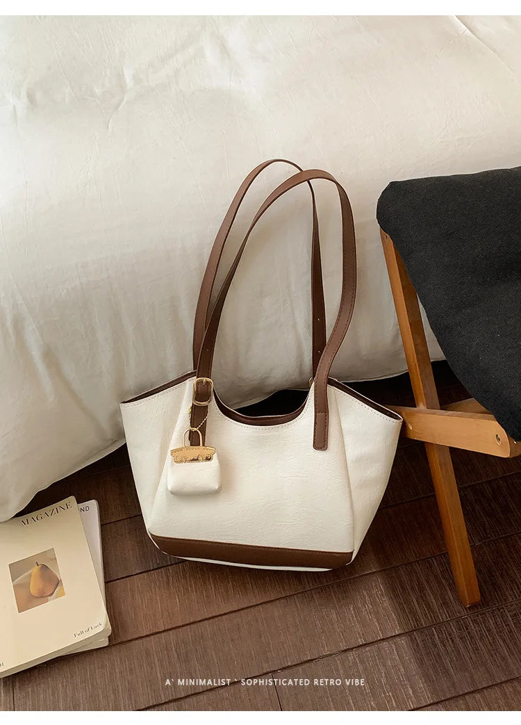 Classic Retro Shoulder Bag