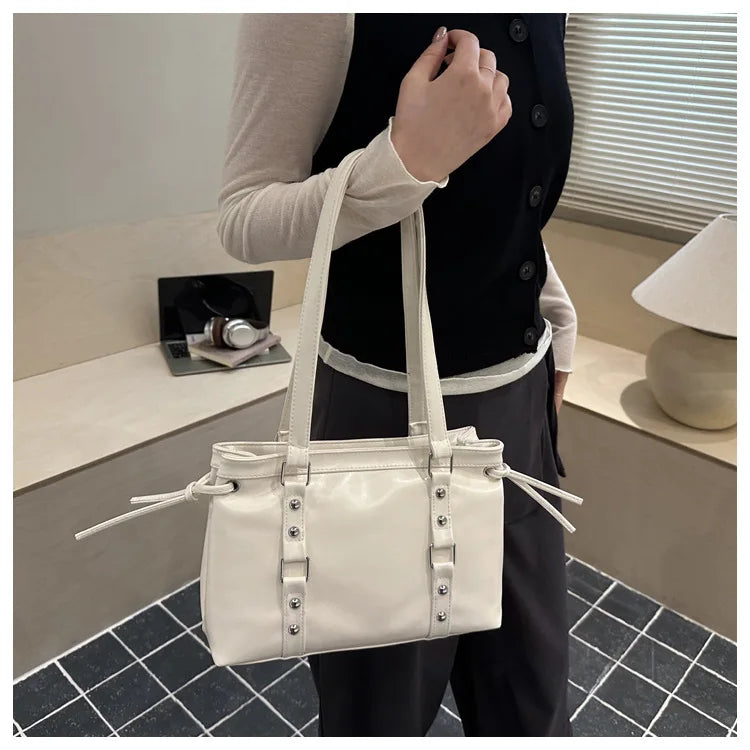 Women's Retro Leather Tote Bag