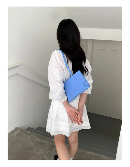 Minimalist Shoulder Bag